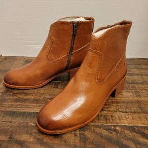 Frye claire bootie cognac women's ankle booties size 9